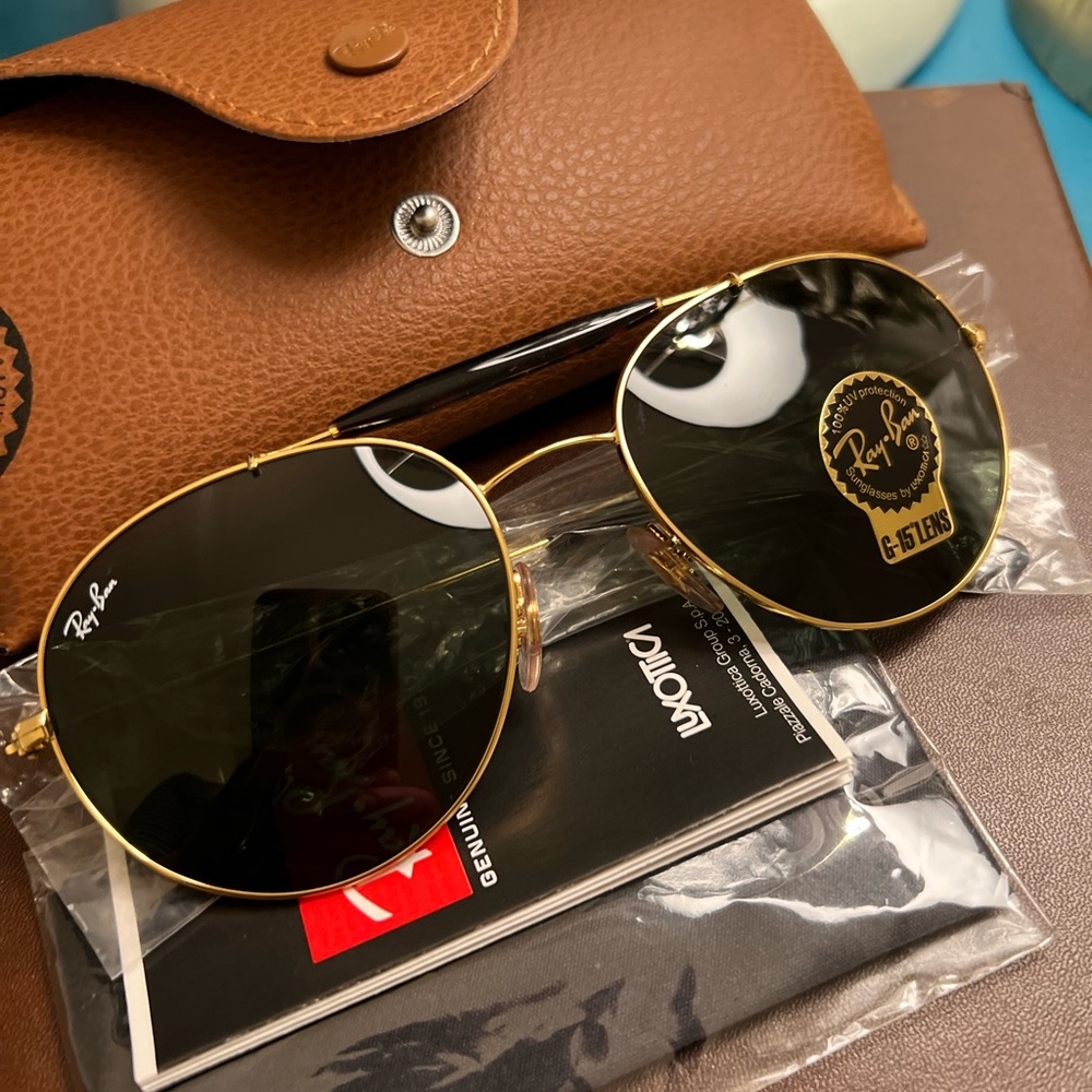 Ray-Ban Gold and Black Aviator Sunglasses